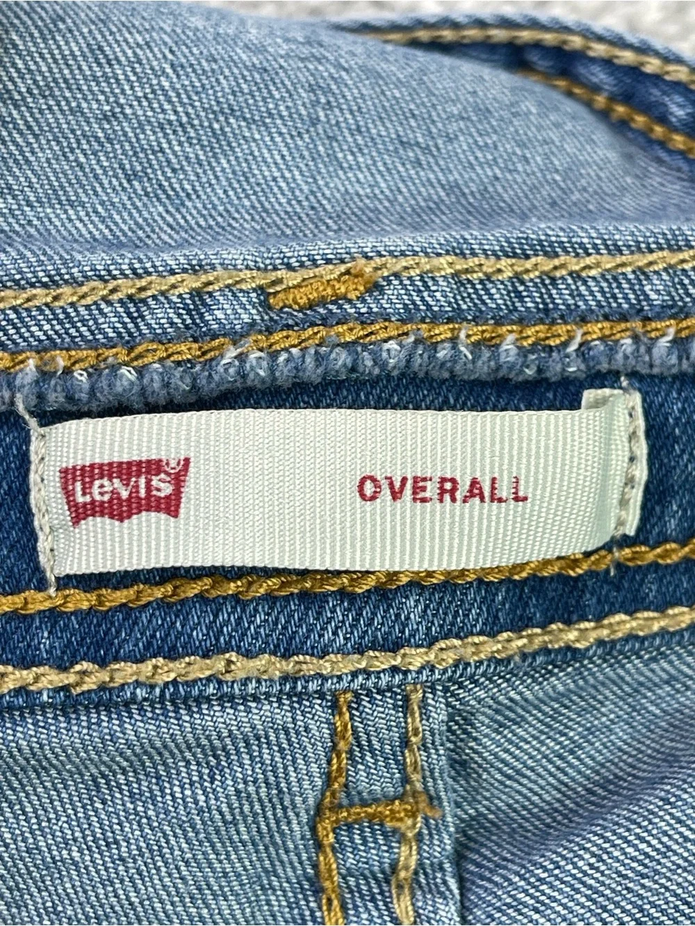 Levi’s Overalls Girl’s 4/5 Blue Skinny Leg Adjustable Straps Denim
